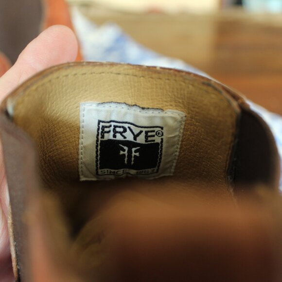 Frye Western Booties Size 9.5 Women's Leather British Tan Stacked Heel EUC Cute! - Picture 15 of 16